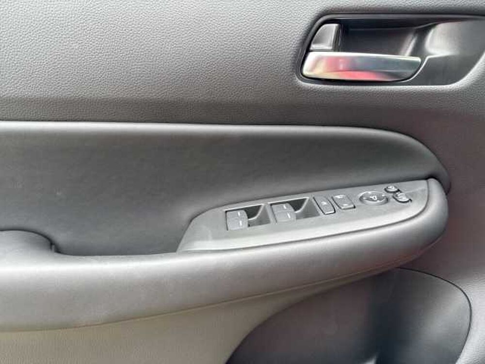 Honda Jazz Hybrid 1.5 e: HEV Crosstar Advance Rückfahrkamera Einparkhilfe v+h