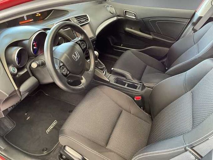 Honda Civic 1.8 Elegance *TOTWINKEL*NAVI*