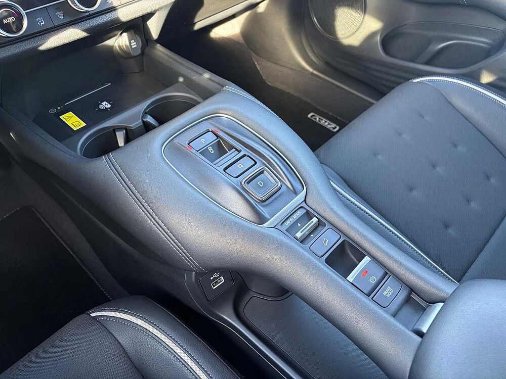 Honda ZR-V Hybrid Sport LED Navi ACC Totw. LM18 Kamera e: HEV