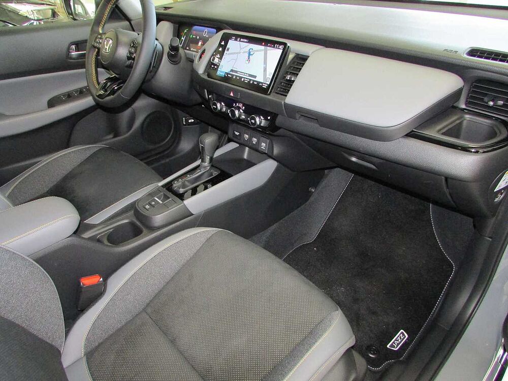 Honda Jazz 1.5 i-MMD Hybrid Advance Sport, Kamera, NAVI, LED,