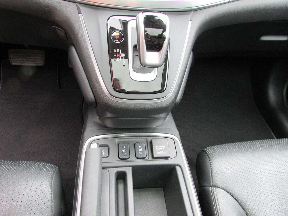 Honda CR-V Executive 4WD, AHK, Navi, Kamera, DAB, LED, MP3