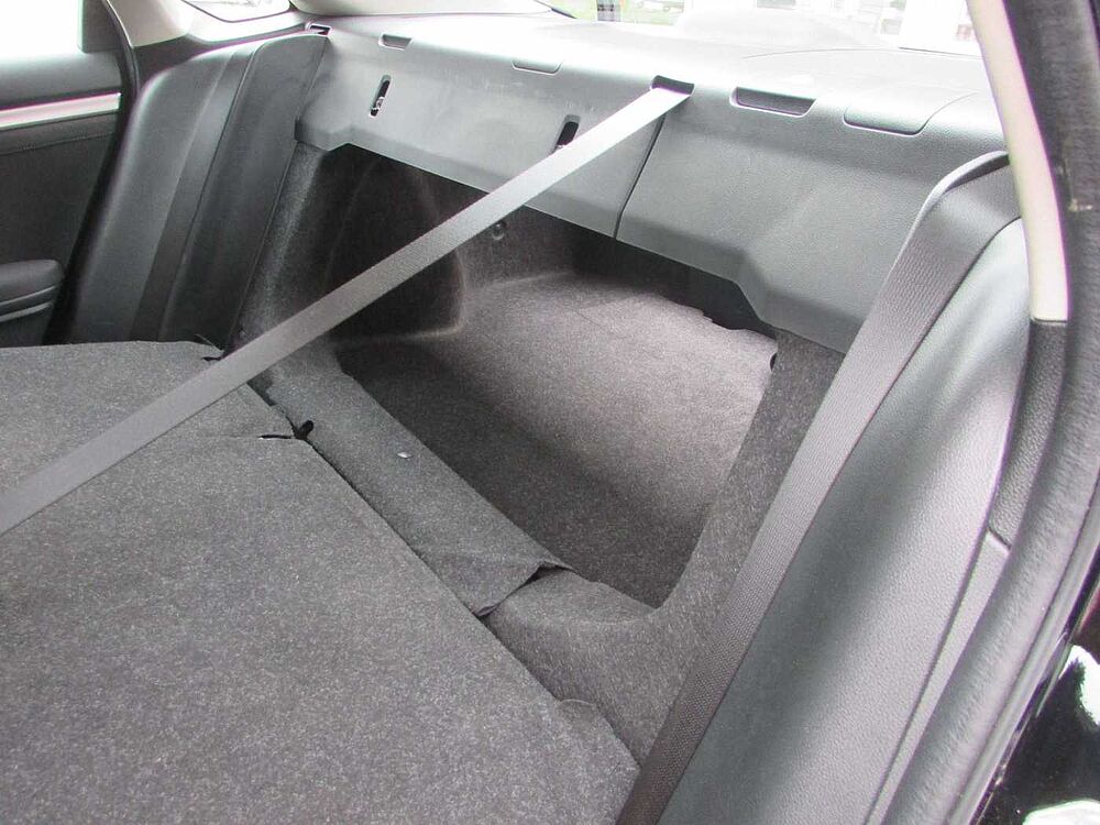 Honda Civic 1.5 Elegance, AHK, Kamera, NAVI, CD, DAB, USB, ACC