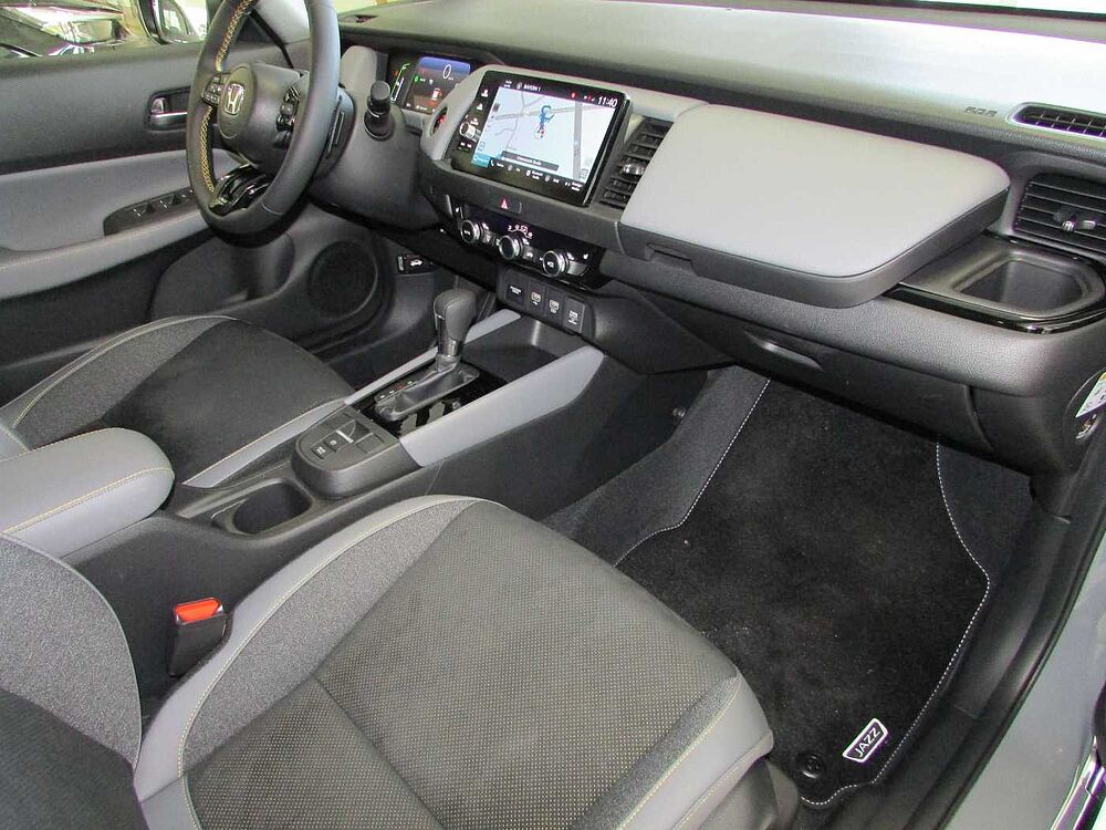 Honda Jazz 1.5 i-MMD Hybrid Advance Sport, Kamera, NAVI, ACC, LED