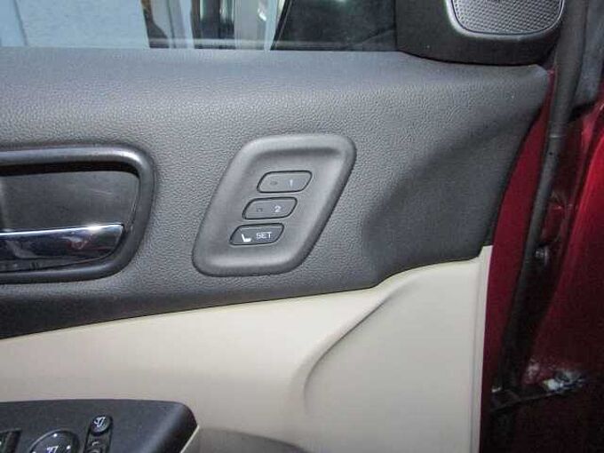 Honda CR-V Executive 4WD, Standheizung, Safety-Paket, NAVI