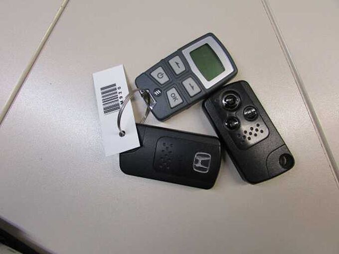 Honda CR-V Executive 4WD, Standheizung, Safety-Paket, NAVI