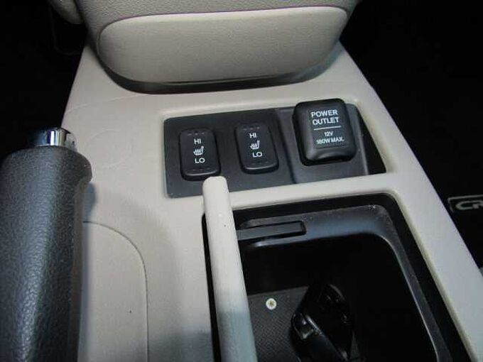 Honda CR-V Executive 4WD, Standheizung, Safety-Paket, NAVI