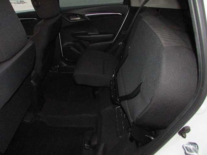 Honda Jazz Dynamic, Navi, LED, AHK, DAB,CD, MP3, Sitzheizung