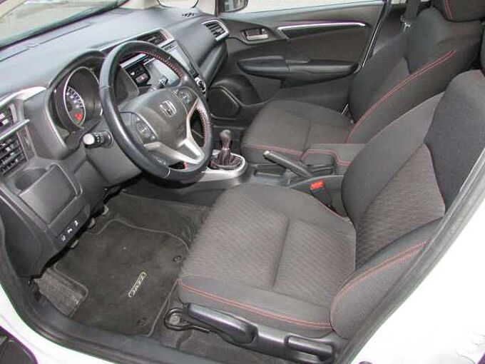 Honda Jazz Dynamic, Navi, LED, AHK, DAB,CD, MP3, Sitzheizung