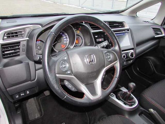 Honda Jazz Dynamic, Navi, LED, AHK, DAB,CD, MP3, Sitzheizung