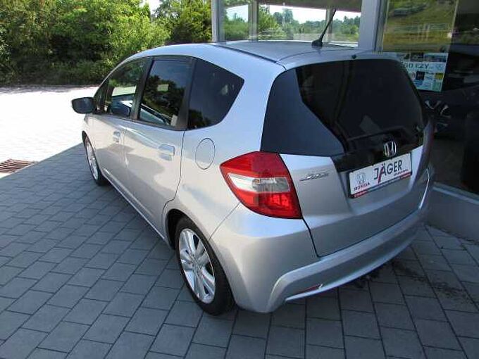 Honda Jazz 1.4 Elegance, AHK CD, USB, MP3, i-MID, Tempomat, AUX-IN