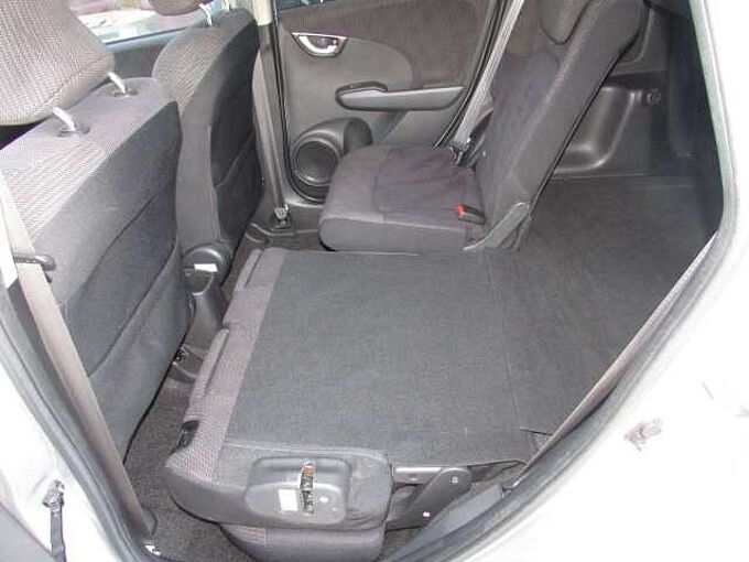 Honda Jazz 1.4 Elegance, AHK CD, USB, MP3, i-MID, Tempomat, AUX-IN