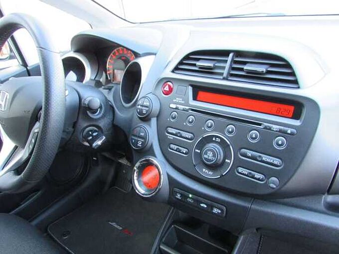 Honda Jazz 1.4 Si, CD, USB, i-MID, AUX-IN, MP3, Tempomat