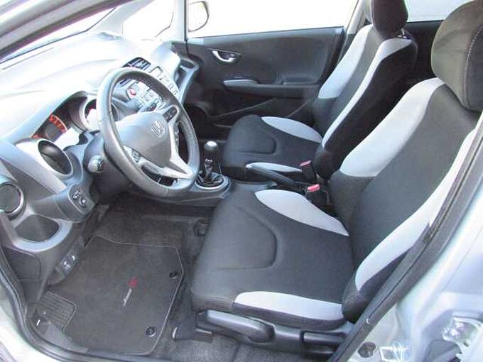 Honda Jazz 1.4 Si, CD, USB, i-MID, AUX-IN, MP3, Tempomat