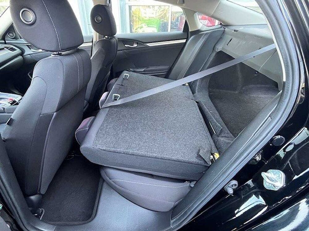 Honda Civic 1.5 Elegance Limousine