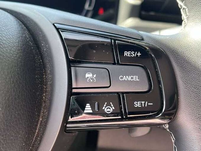 Honda e:Ny1 Basis
