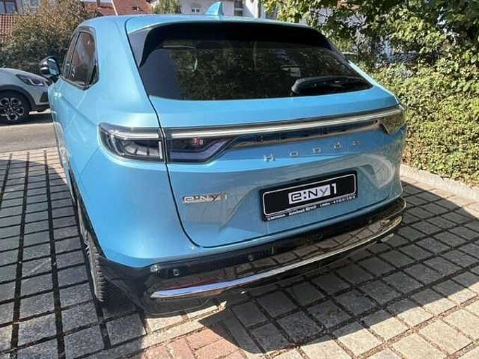 Honda e:Ny1 Basis