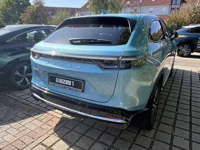 Honda e:Ny1 Basis