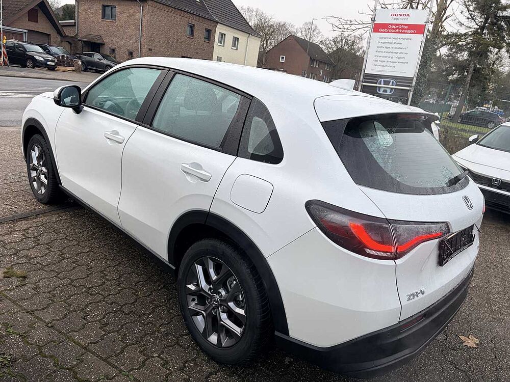 Honda ZR-V Hybrid e: HEV 2.0 i-MMD Elegance