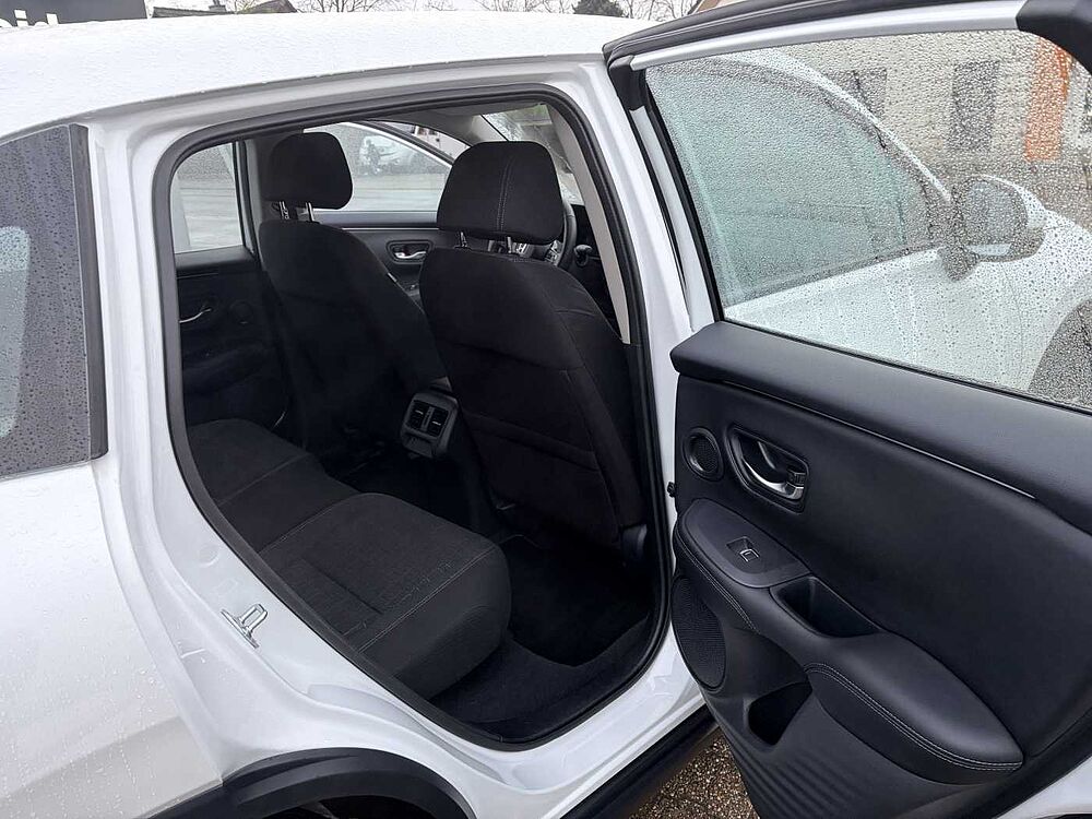 Honda ZR-V Hybrid e: HEV 2.0 i-MMD Elegance