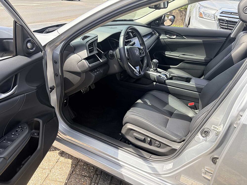 Honda Civic Limousine 1.5 i-VTEC Turbo CVT Executive