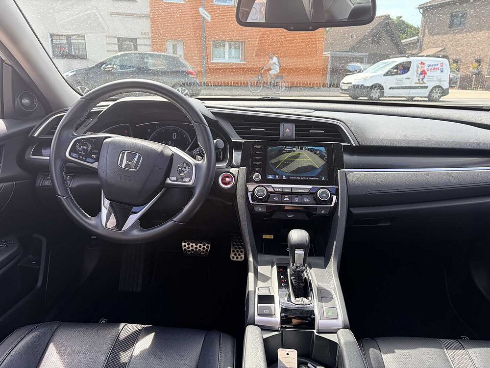 Honda Civic Limousine 1.5 i-VTEC Turbo CVT Executive
