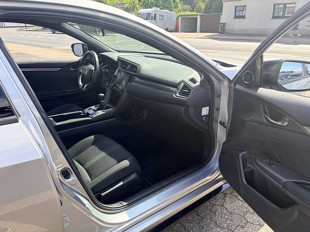 Honda Civic 1.5 i-VTEC Turbo Sport