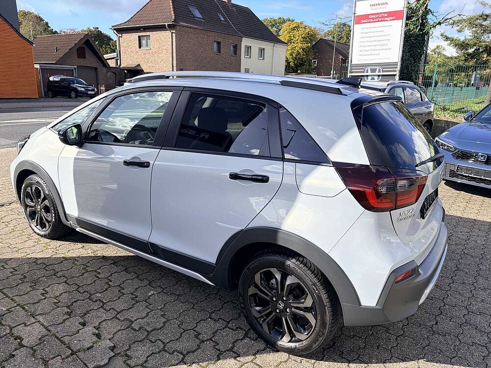 Honda Jazz Hybrid e: HEV 1.5 i-MMD Crosstar Advance