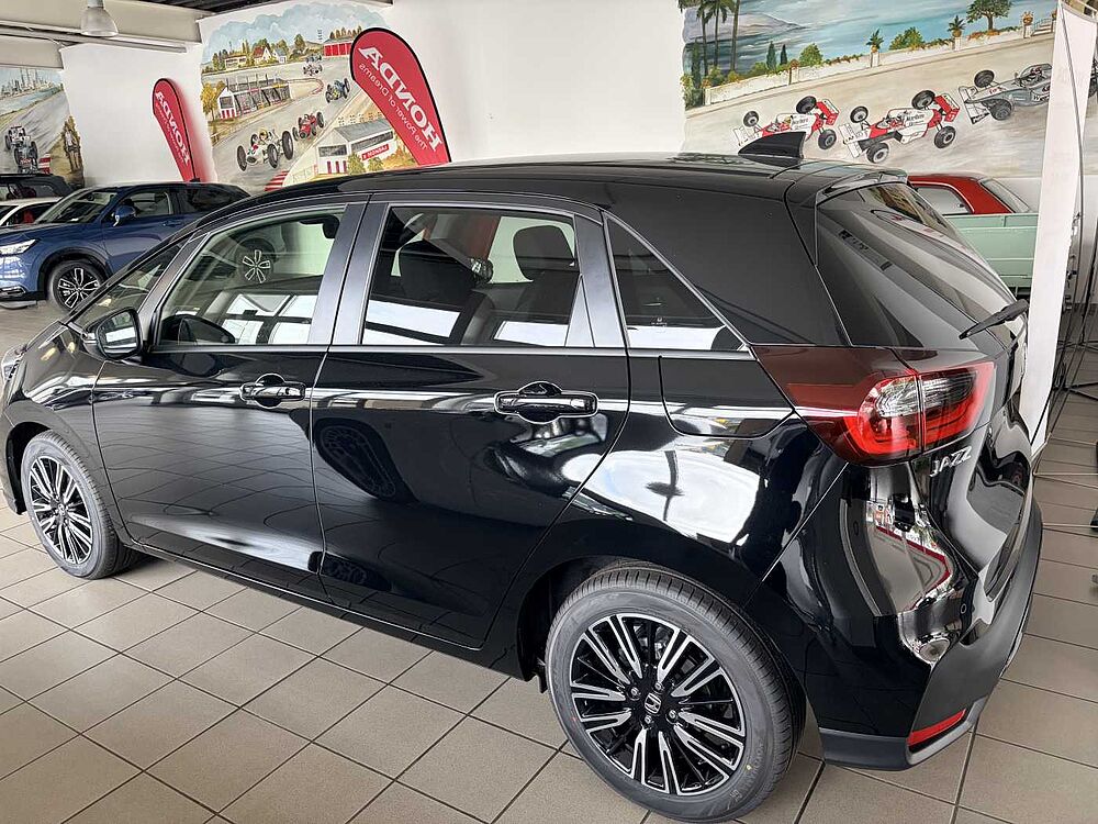 Honda Jazz Hybrid e: HEV 1.5 i-MMD Advance