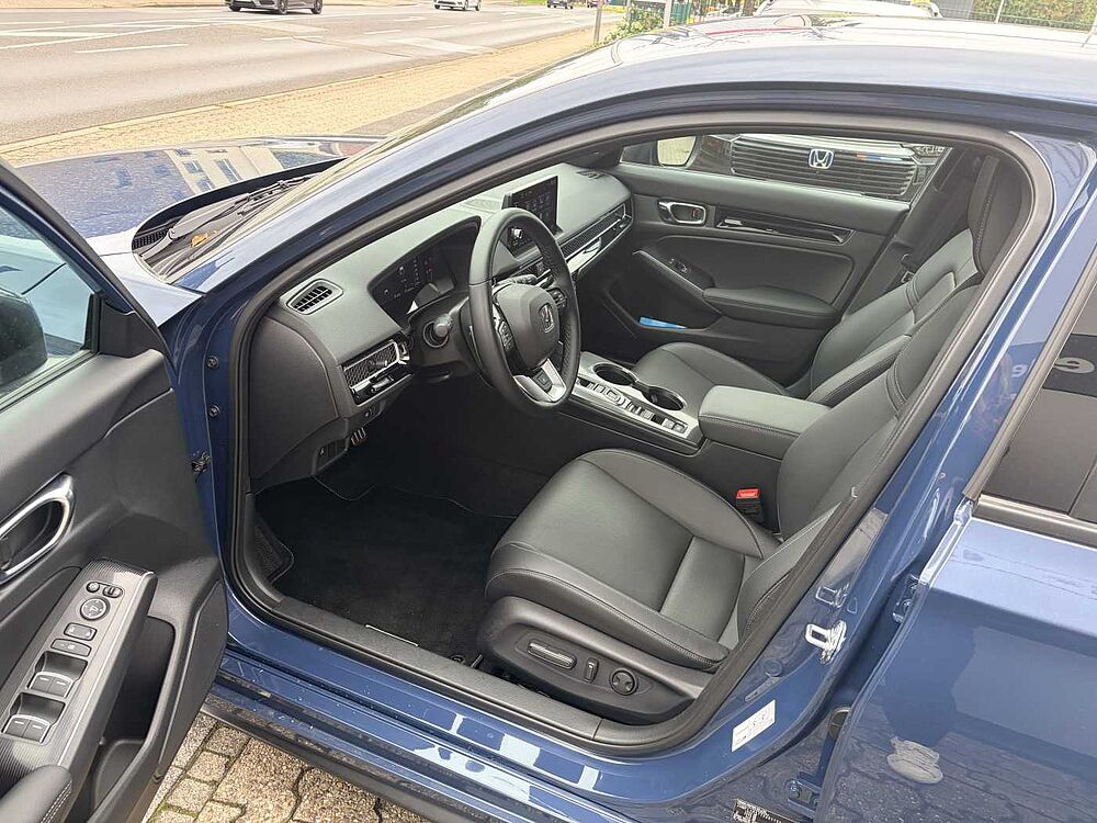 Honda Civic e: HEV 2.0 i-MMD Hybrid Advance