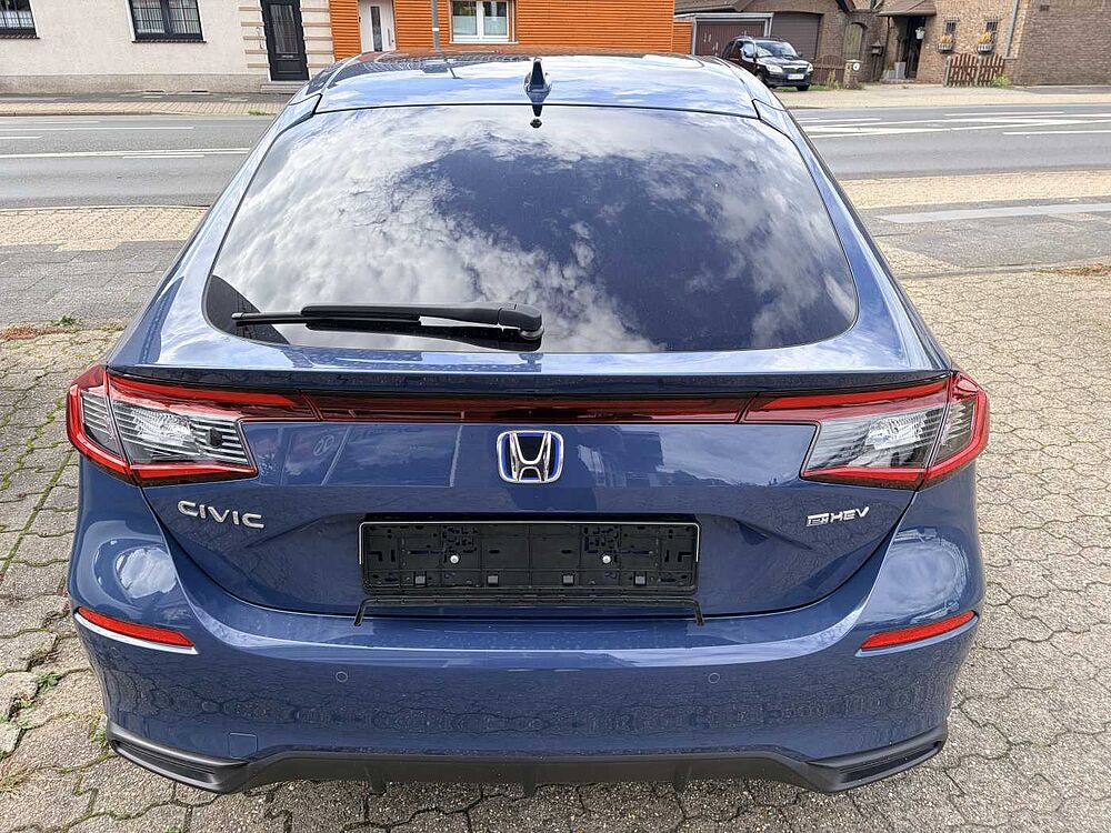 Honda Civic e: HEV 2.0 i-MMD Hybrid Advance