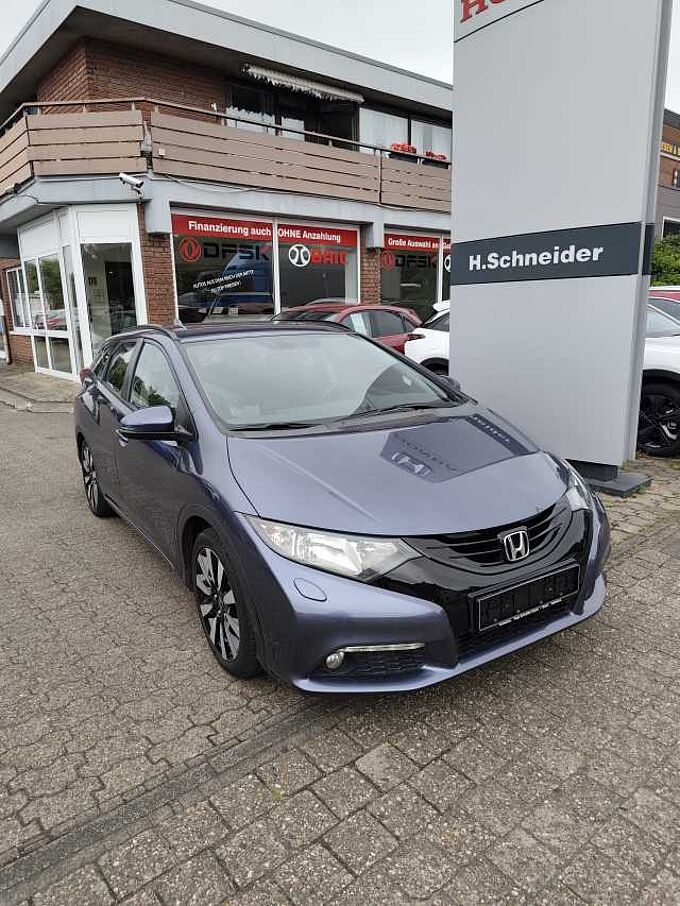 Honda  Civic Tourer 1.8 i-VTEC Sport