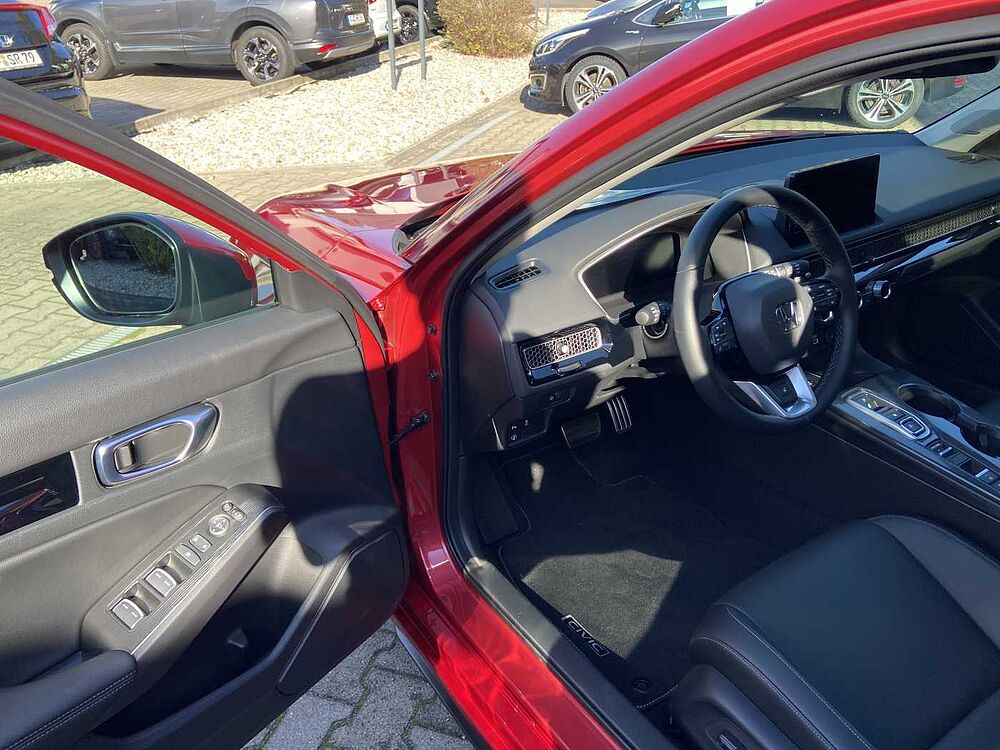 Honda Civic e: HEV 2.0 i-MMD Hybrid Advance