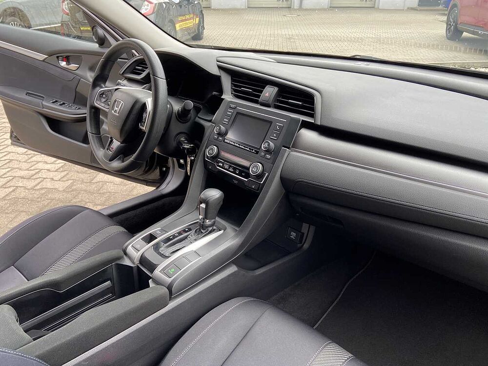 Honda Civic Limousine 1.5 Automatik Comfort 19-Zoll