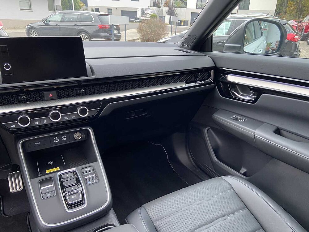 Honda CR-V e: PHEV 2.0 i-MMD 2WD Advance Tech