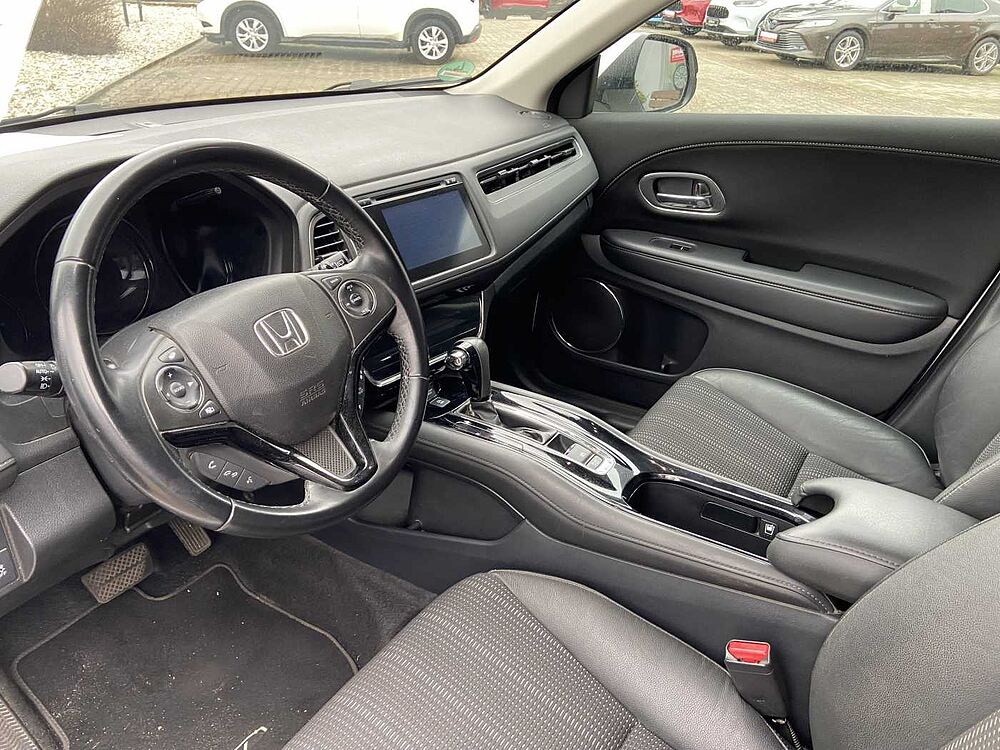 Honda HR-V 1.5 Automatik Executive Allwetterreifen