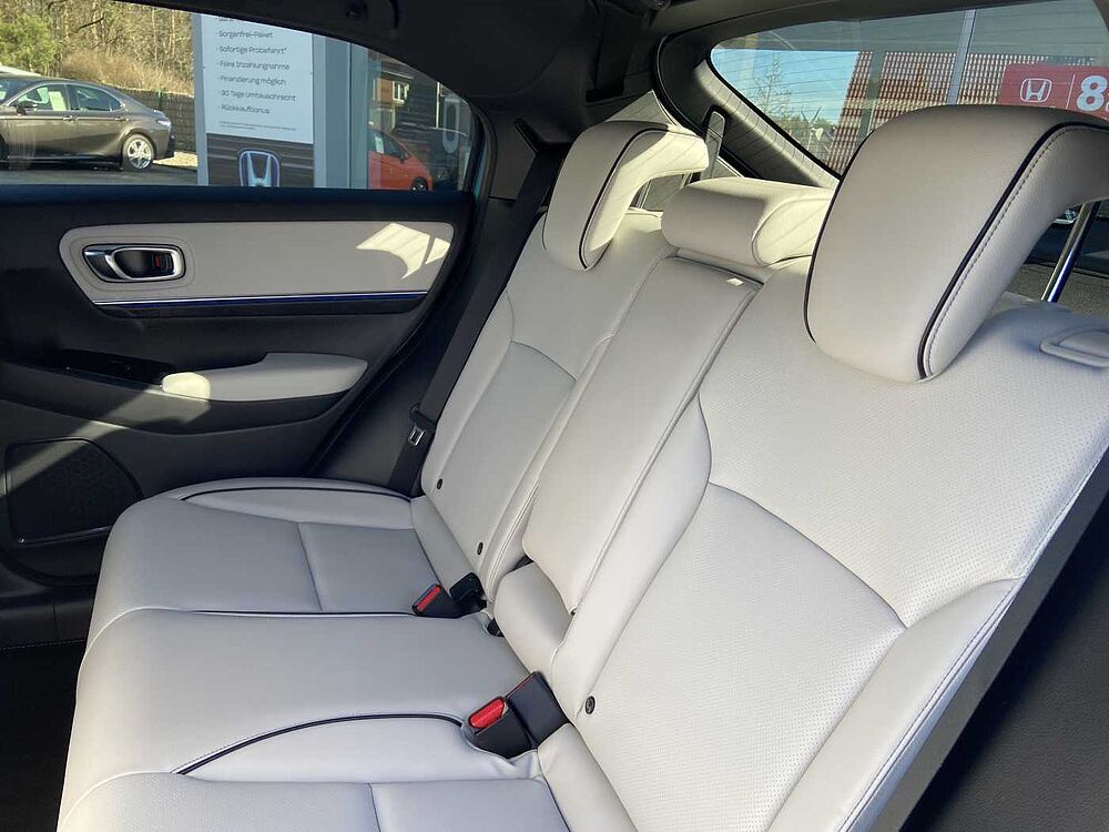 Honda e: Ny1 Advance-Paket / Power Charger S inkl.