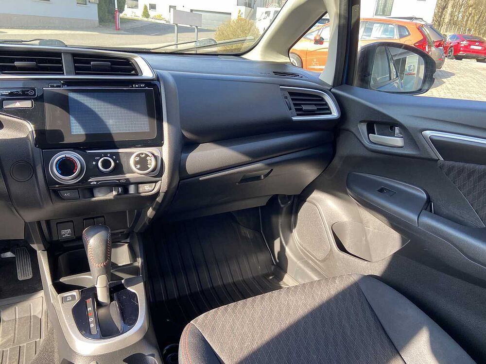 Honda Jazz 1.5 Dynamic Automatik Navigation