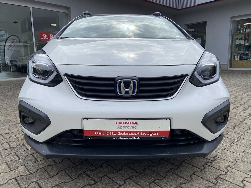 Honda Jazz 1.5 i-MMD Crosstar Executive / Winterräder