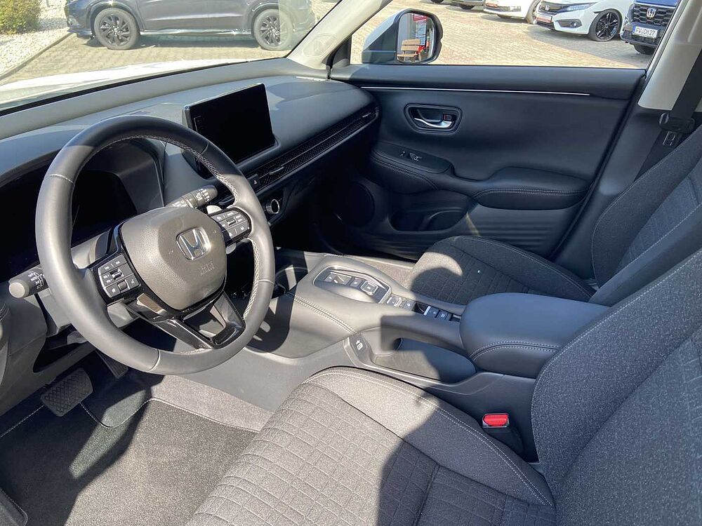 Honda ZR-V Hybrid e: HEV 2.0 i-MMD Elegance / Allwetter