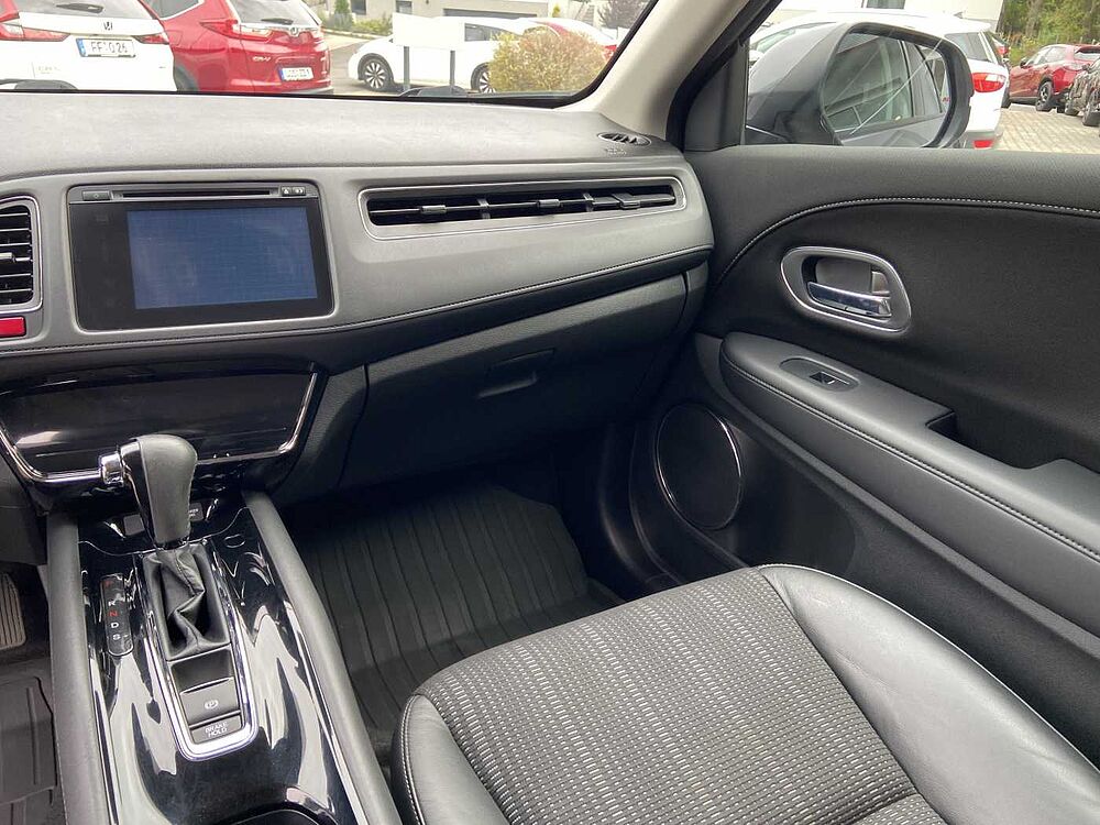 Honda HR-V 1.5 Automatik Executive inkl. Winterräder