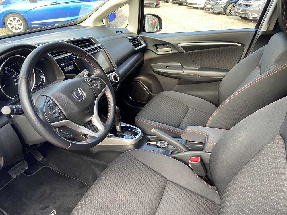 Honda Jazz 1.5 Dynamic Automatik Navigation