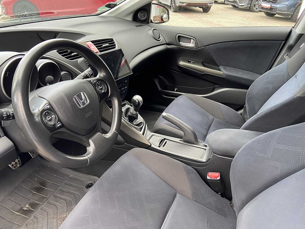 Honda Civic 2.2 i-DTEC Sport inkl. Winterräder / AHK