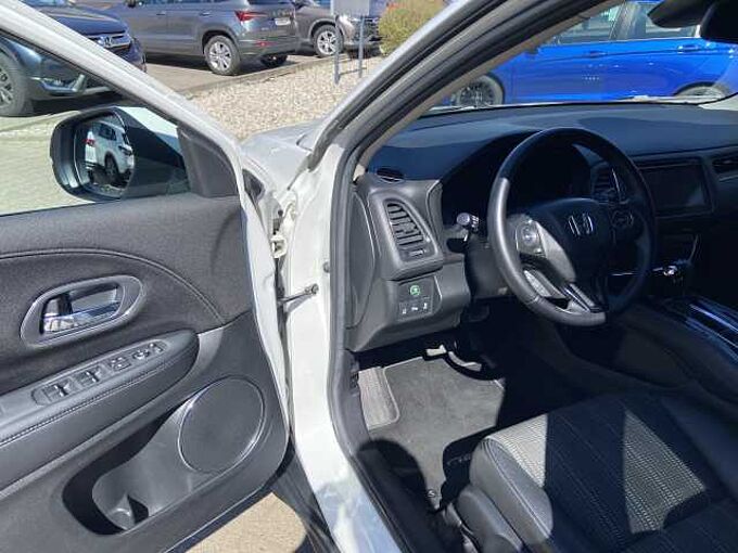 Honda HR-V 1.5 Automatik Executive inkl. Winterräder