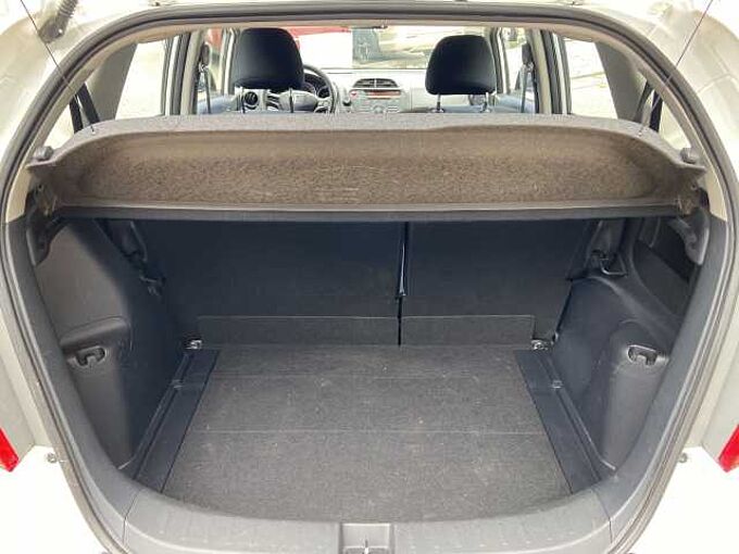 Honda Jazz 1.2 50 Jahre Edition Allwetterreifen