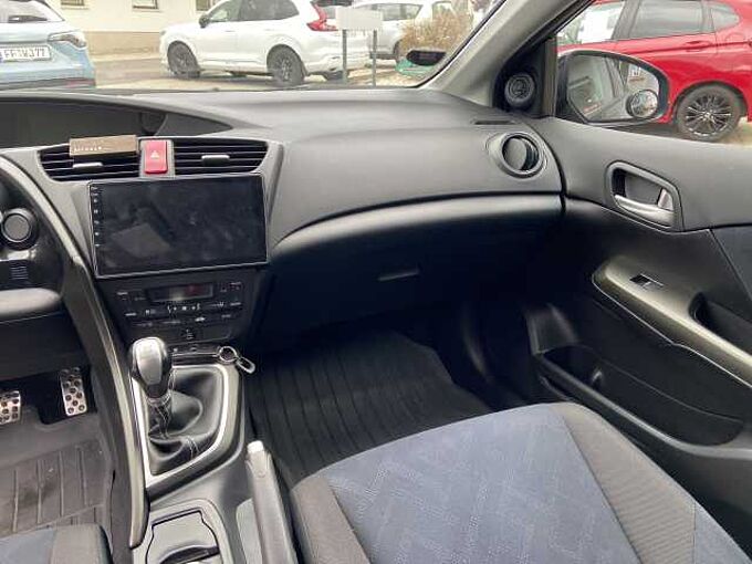 Honda Civic 2.2 i-DTEC Sport inkl. Winterräder / AHK