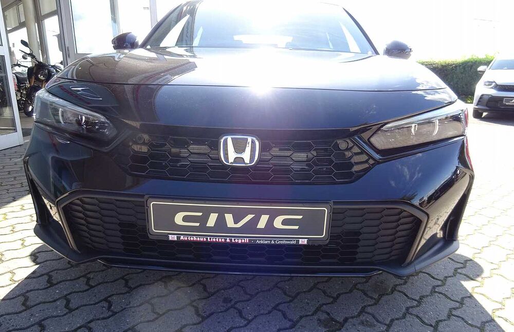 Honda Civic e: HEV 2.0 i-MMD Hybrid Advance *Adaptives Fernlicht