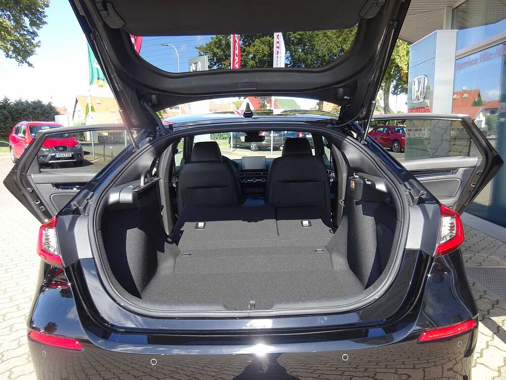 Honda Civic e: HEV 2.0 i-MMD Hybrid Advance *Adaptives Fernlicht