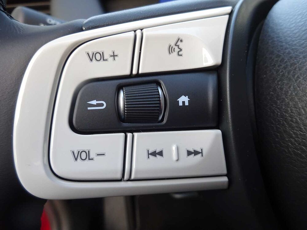 Honda Jazz Hybrid e: HEV 1.5 i-MMD Elegance *Navi, Abstandsradar