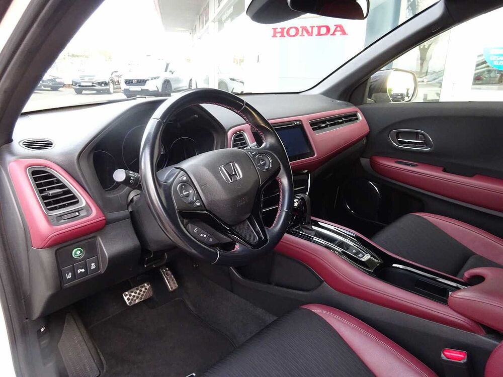 Honda HR-V 1.5 i-VTEC TURBO CVT Sport*Winterräder, Navi