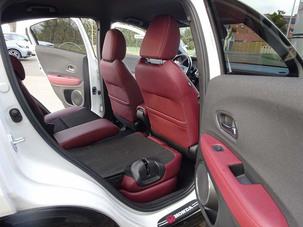 Honda HR-V 1.5 i-VTEC TURBO CVT Sport*Winterräder, Navi